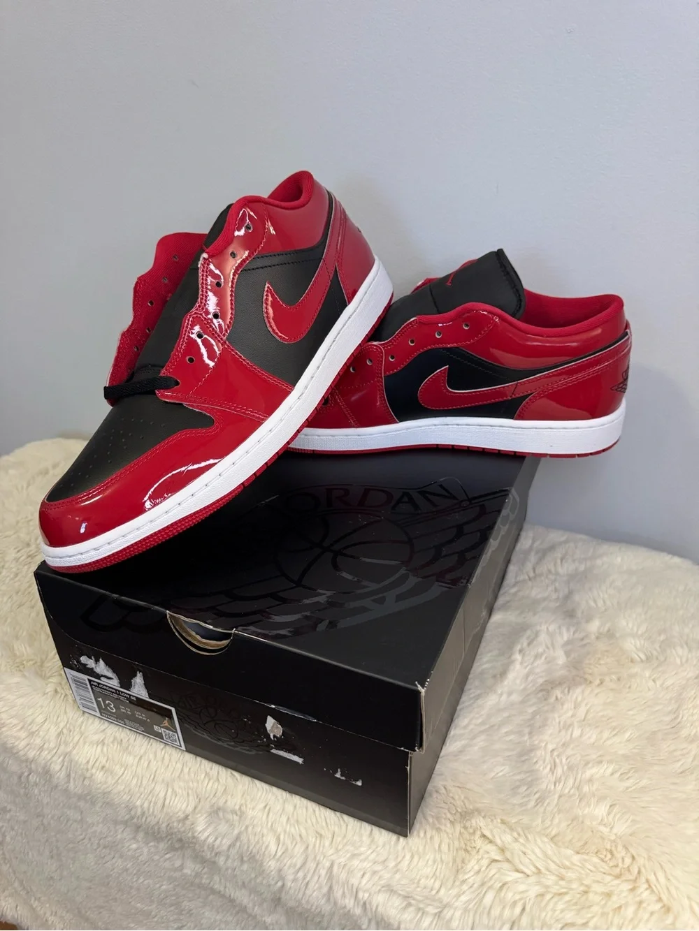 Jordan Low Top Sneakers - Black & Red